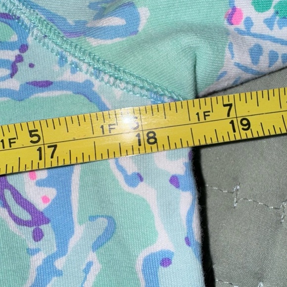Lilly Pulitzer Skipper Popover Minty Fresh Fansea Green Pink. Size M. EUC - Picture 4 of 9